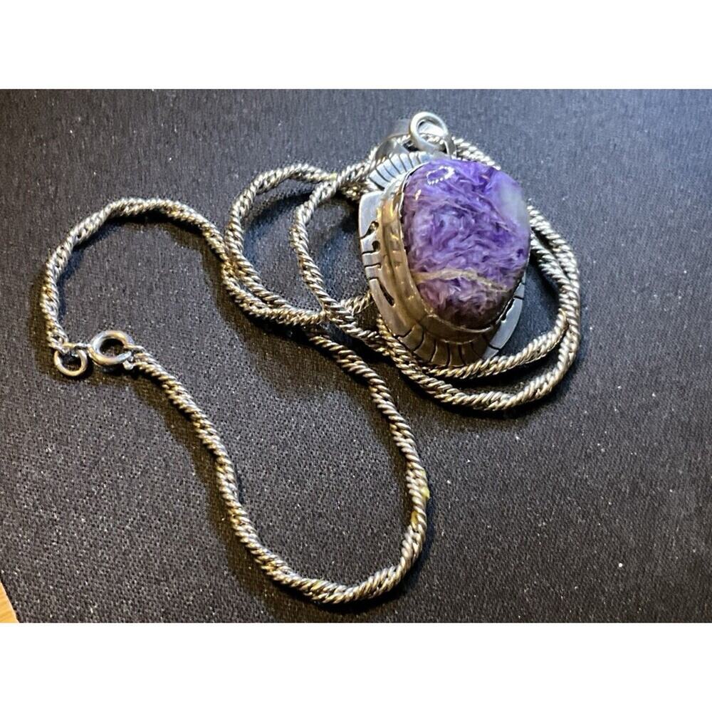 Sterling Rare Navajo Pendant With Chardite Stone And 17in Chain